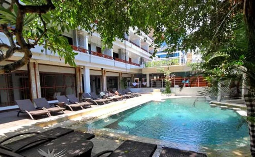 Kuta One Party Hotel