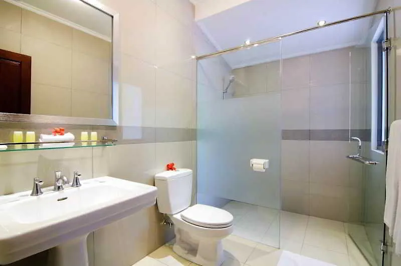 Kuta One Party Hotel